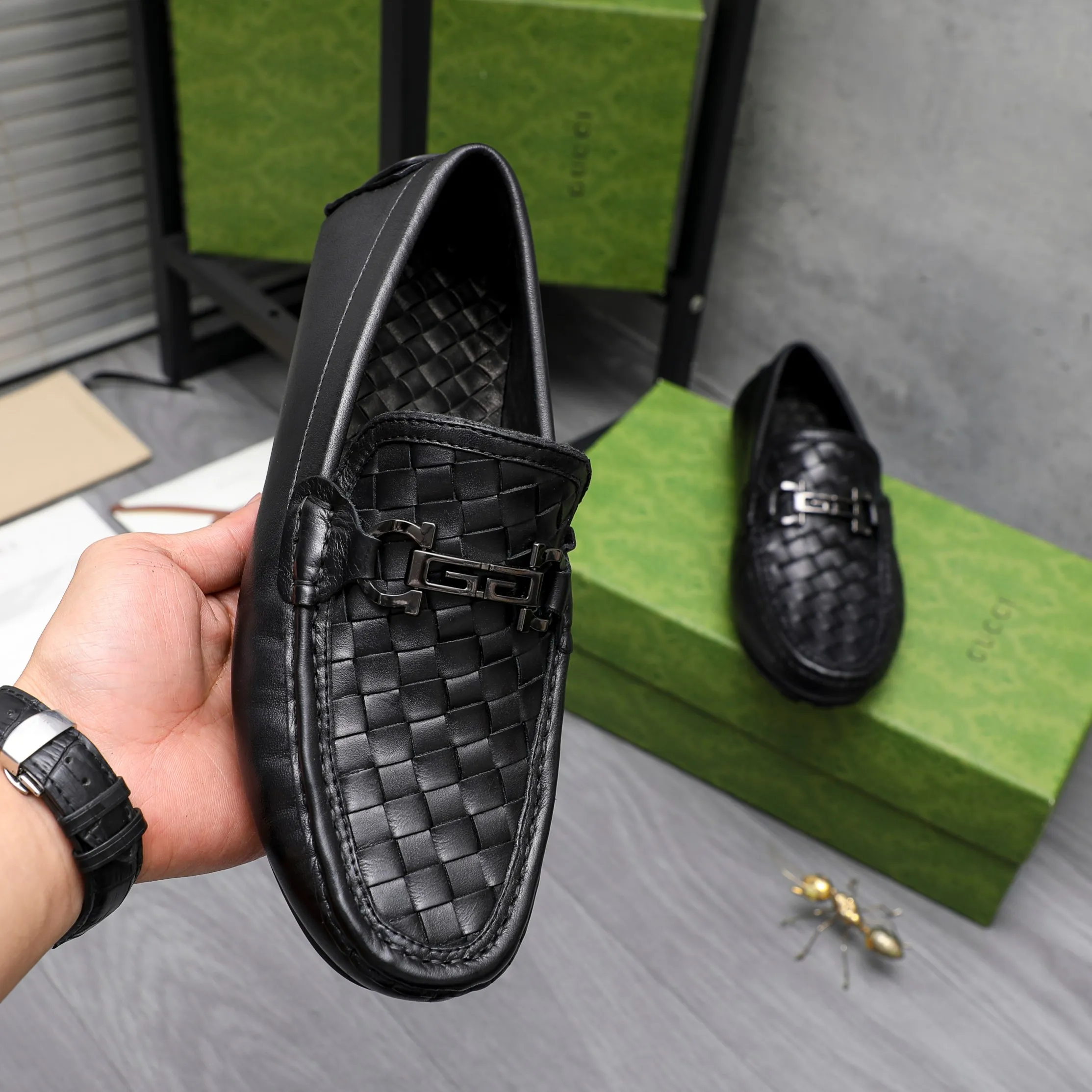 Men's shoes 💰400 Product trademark: GUCCI "Gucci" casual slip-on shoes Regular size: 38-44 (45 is custom-made and non-returnable) Product materials: Selected woven cowhide upper, sheepskin lining, rubber outsole